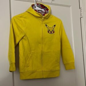 Pokémon pikachu sweater size: S